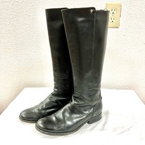 Frye Mellisa Back Zipper Boots in Size 6.5